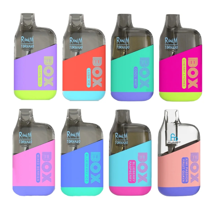 Fumot Original RandM Tornado Box 10000 Puffs Vape - الفراولة والبطيخ: إعصار النكهة الذي يغزو الكويت!